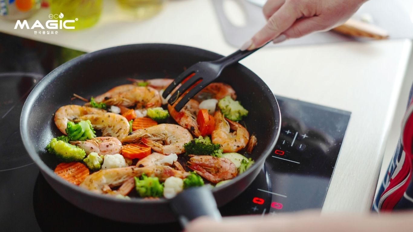 Nồi chiên không dầu cho người sống tối giản: Giải pháp ăn uống thông minh thời hiện đại 1